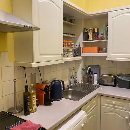 Central Room In Historic Tenement Shared Apartment Near Old Town Edinburgh Exterior photo
